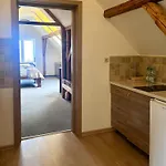 Tarasy Wang Bed & Breakfast 3*