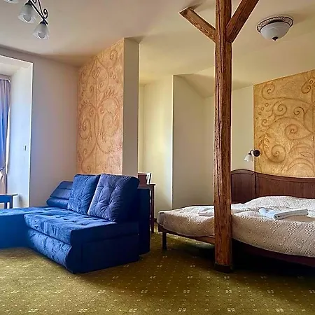 Tarasy Wang Couette-café 4*