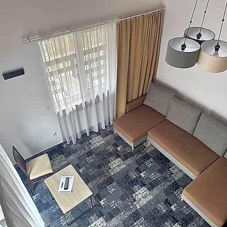 Tarasy Wang ベッド・アンド・ブレックファスト カルパッチ