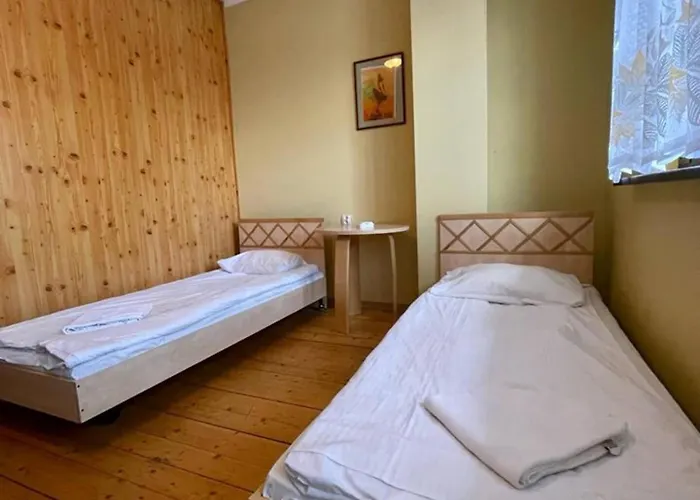 Tarasy Wang Bed & Breakfast 4*